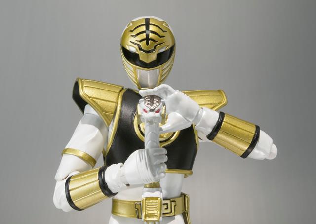 It's Morphin Time! S.H. Figuarts White Ranger arrives fashionably late, but looks great 1